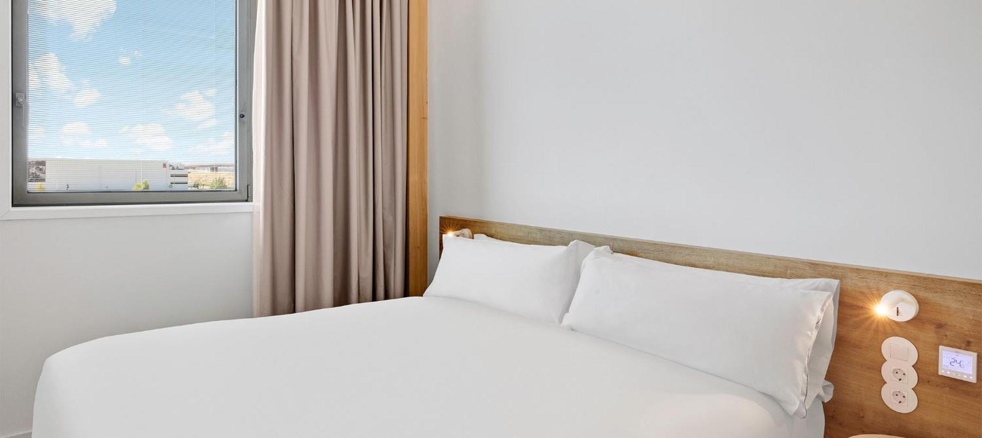 B&B Hotel Madrid Tres Cantos Exteriör bild