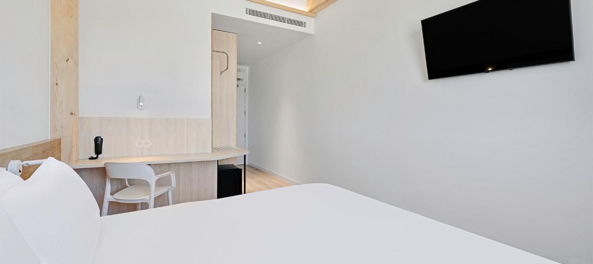 B&B Hotel Madrid Tres Cantos Exteriör bild