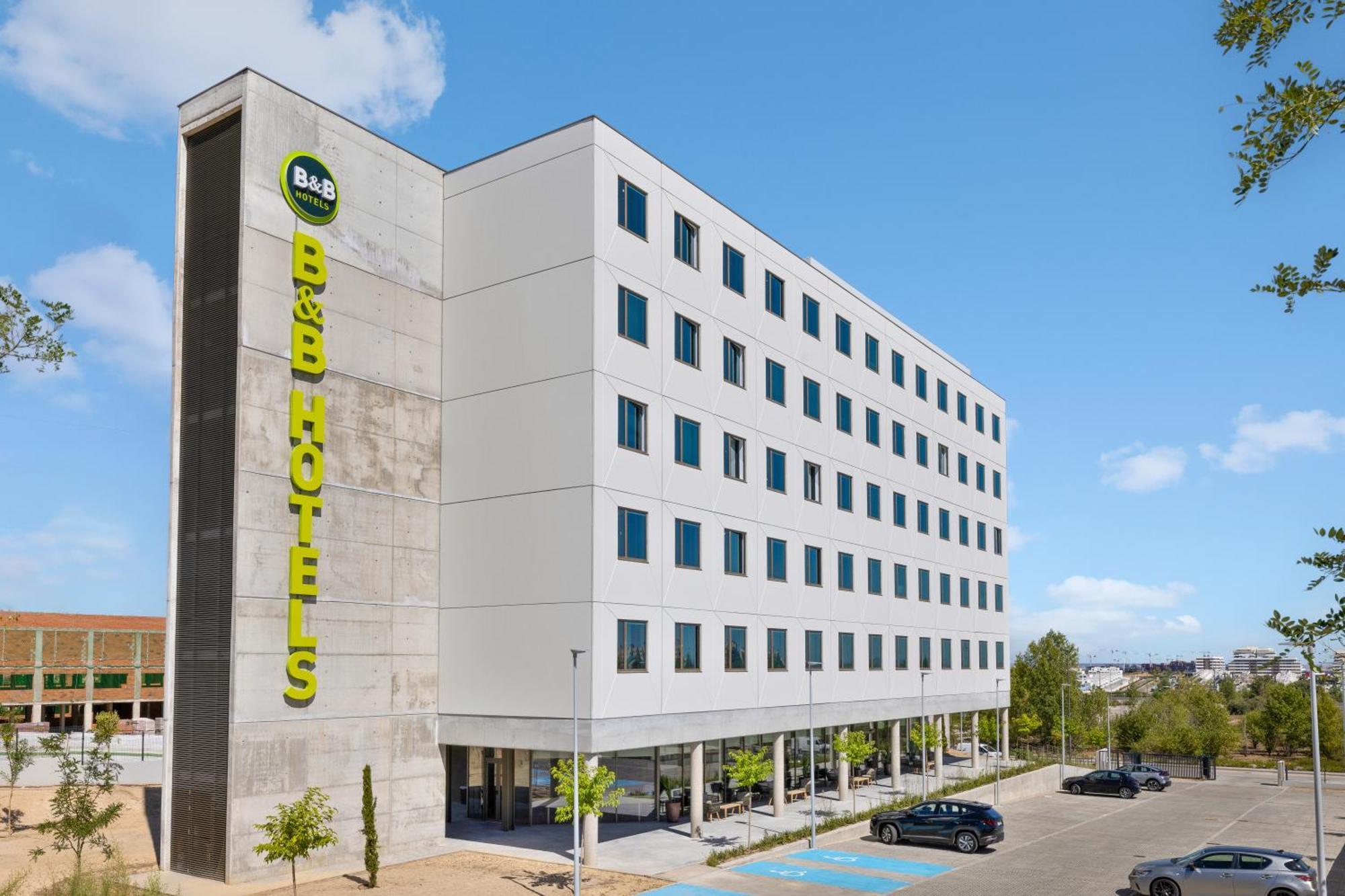 B&B Hotel Madrid Tres Cantos Exteriör bild